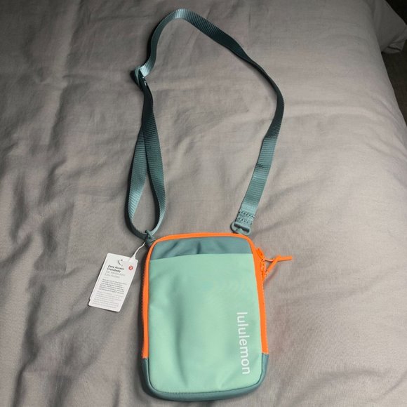 Lululemon Easy Access Crossbody Bag NWT O/S (ATGN/TIDT) Orange Green - Picture 4 of 13